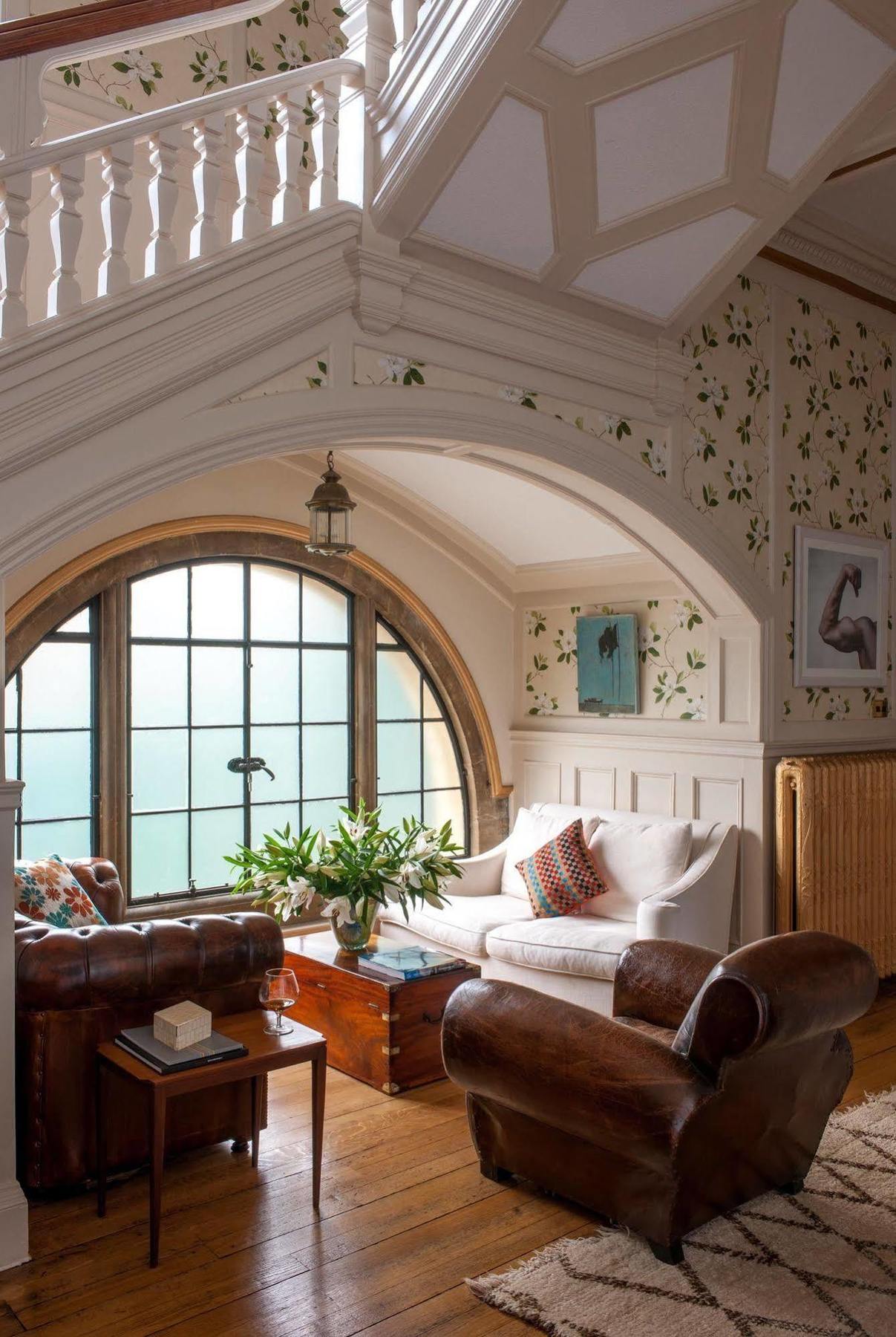 River Arts Club Couette-café 4*